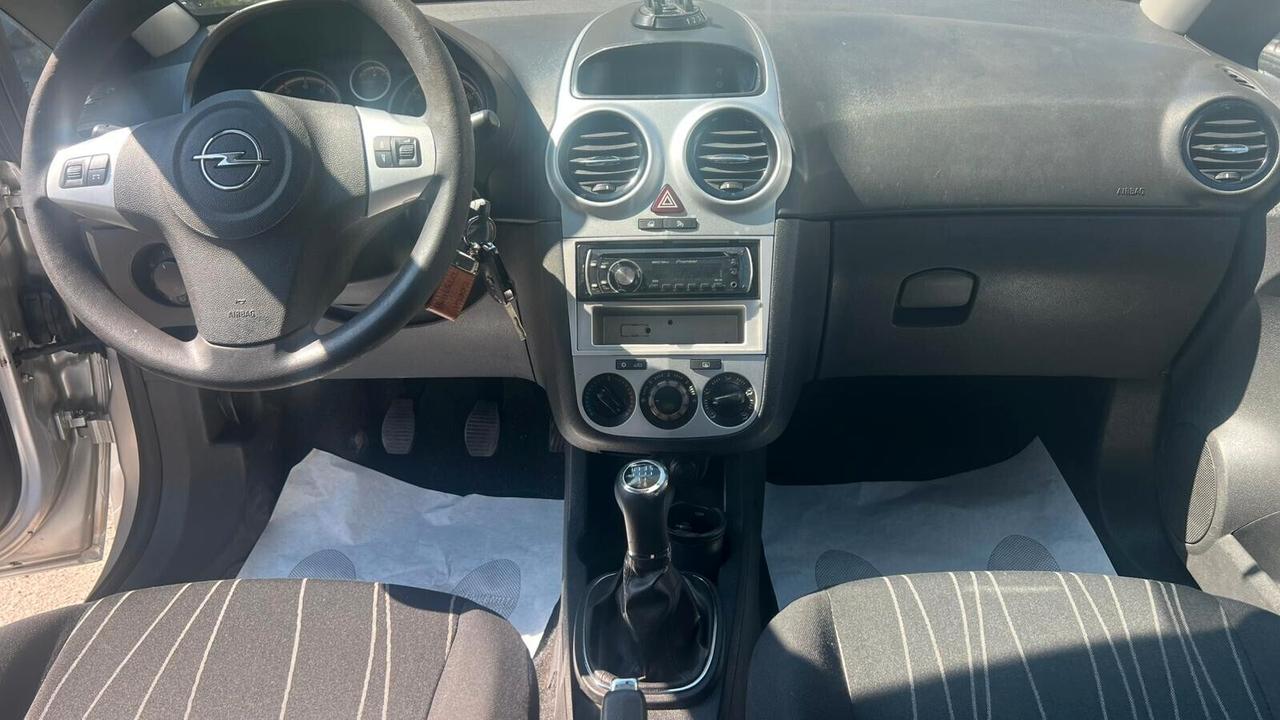 Opel Corsa 1.2 5 porte Club IMPIANTO GPL Nord Italia