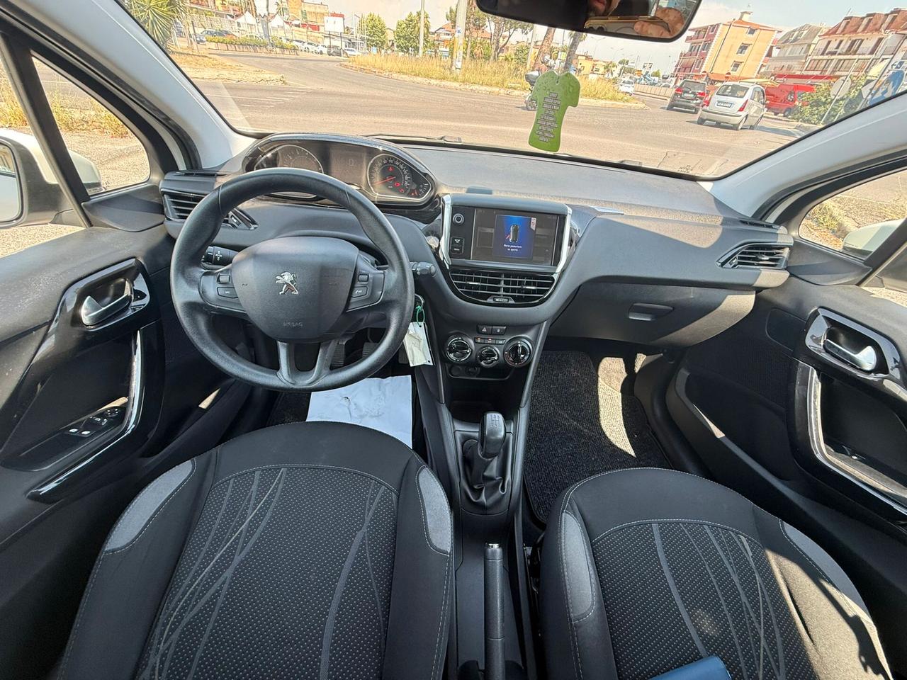 PEUGEOT 208 5PORTE 1.2VTI BENZINA 82CV 90MILAKM