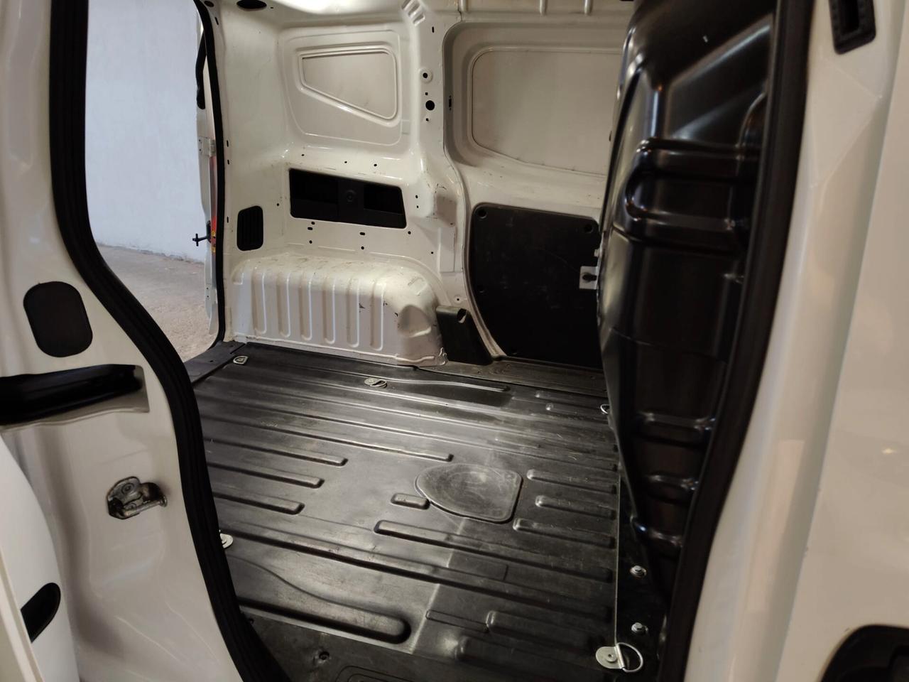 Fiat Fiorino 1.3 MJT 95CV Cargo SX