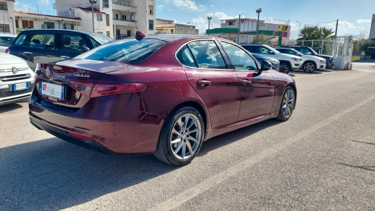 Alfa Romeo Giulia 2.2 Turbodiesel 150 CV AT8 Super