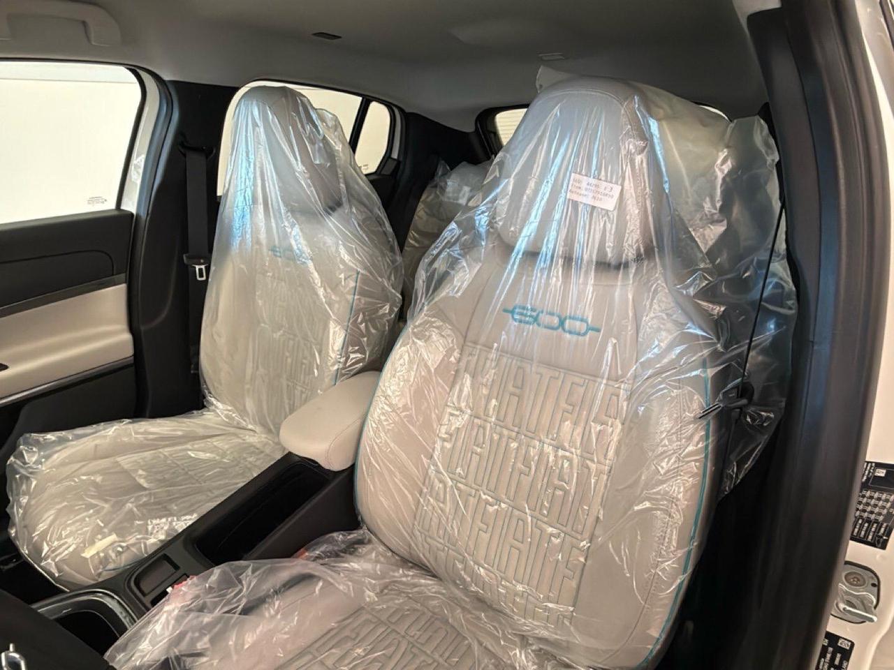 Fiat 600 Hybrid 110 CV DCT MHEV La Prima II BICOLORE