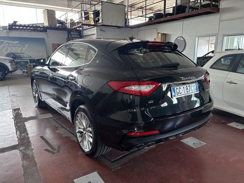 Maserati Levante LEVANTE 250 CV