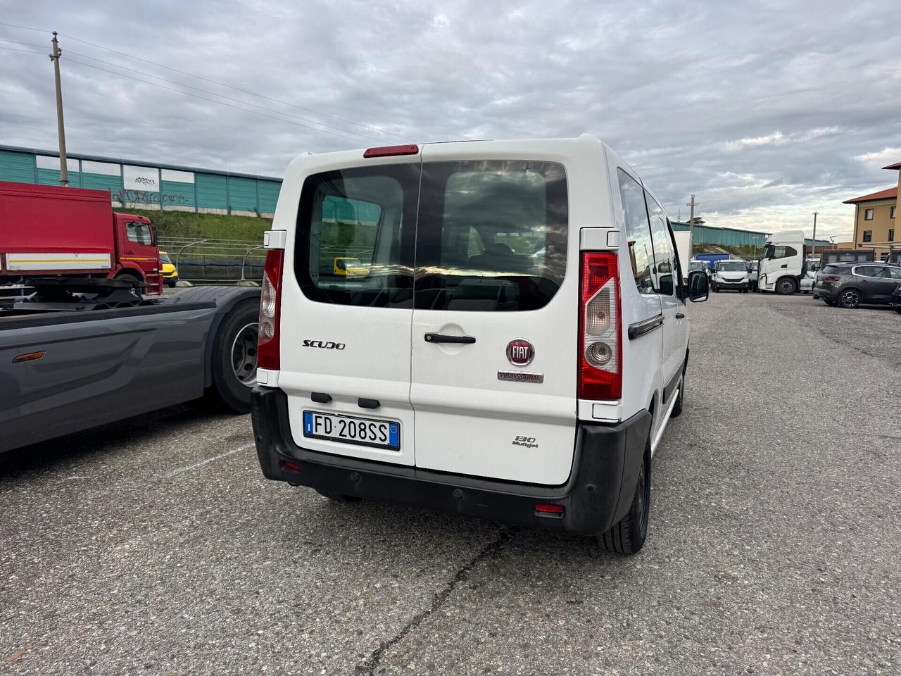 Fiat scudo 6 posti autocarro occasione