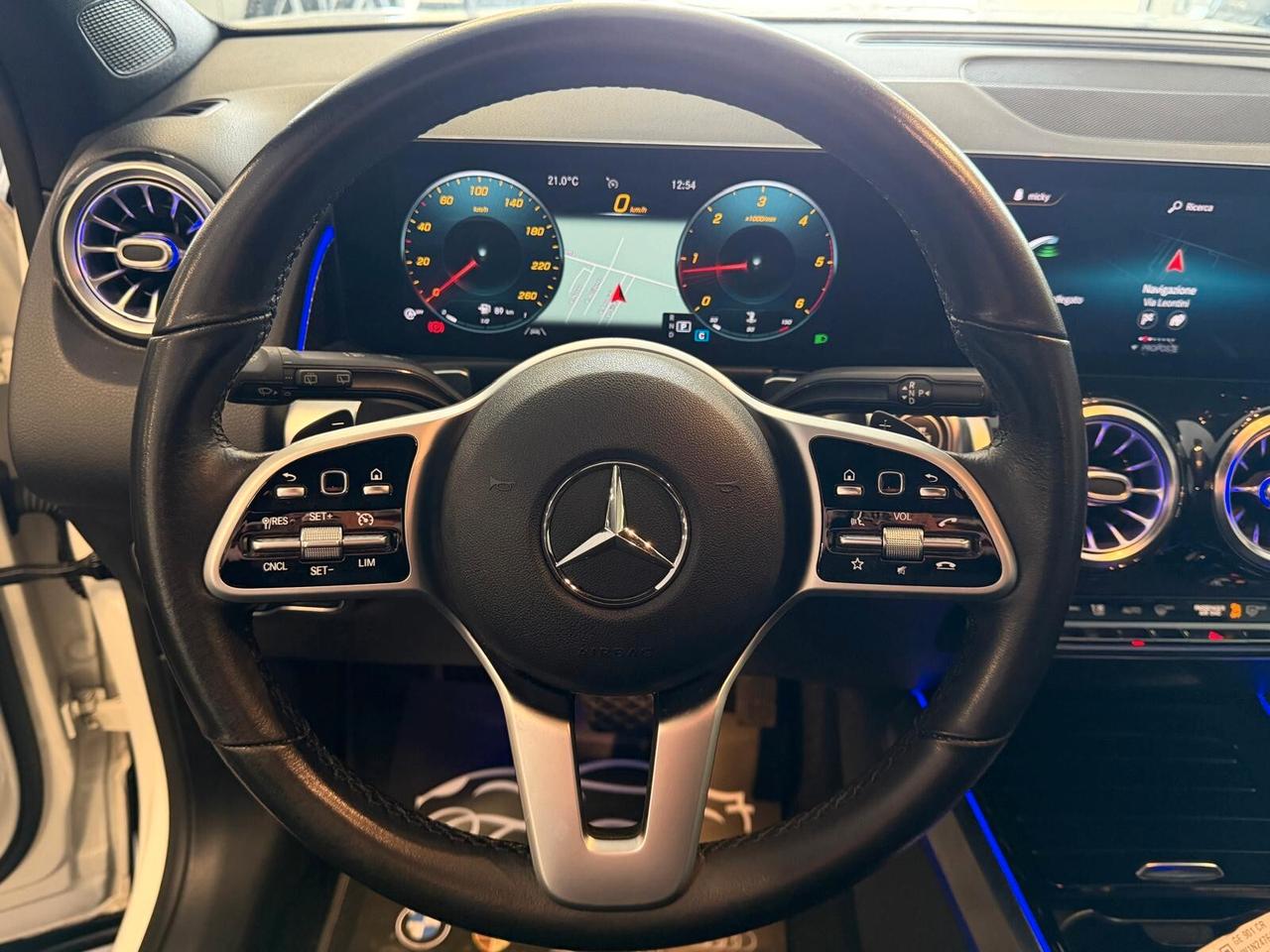 MERCEDES GLB 200D SPORT PLUS 2.0 150CV 4 MATIC PELLE NAVI CAM ANNO 2021