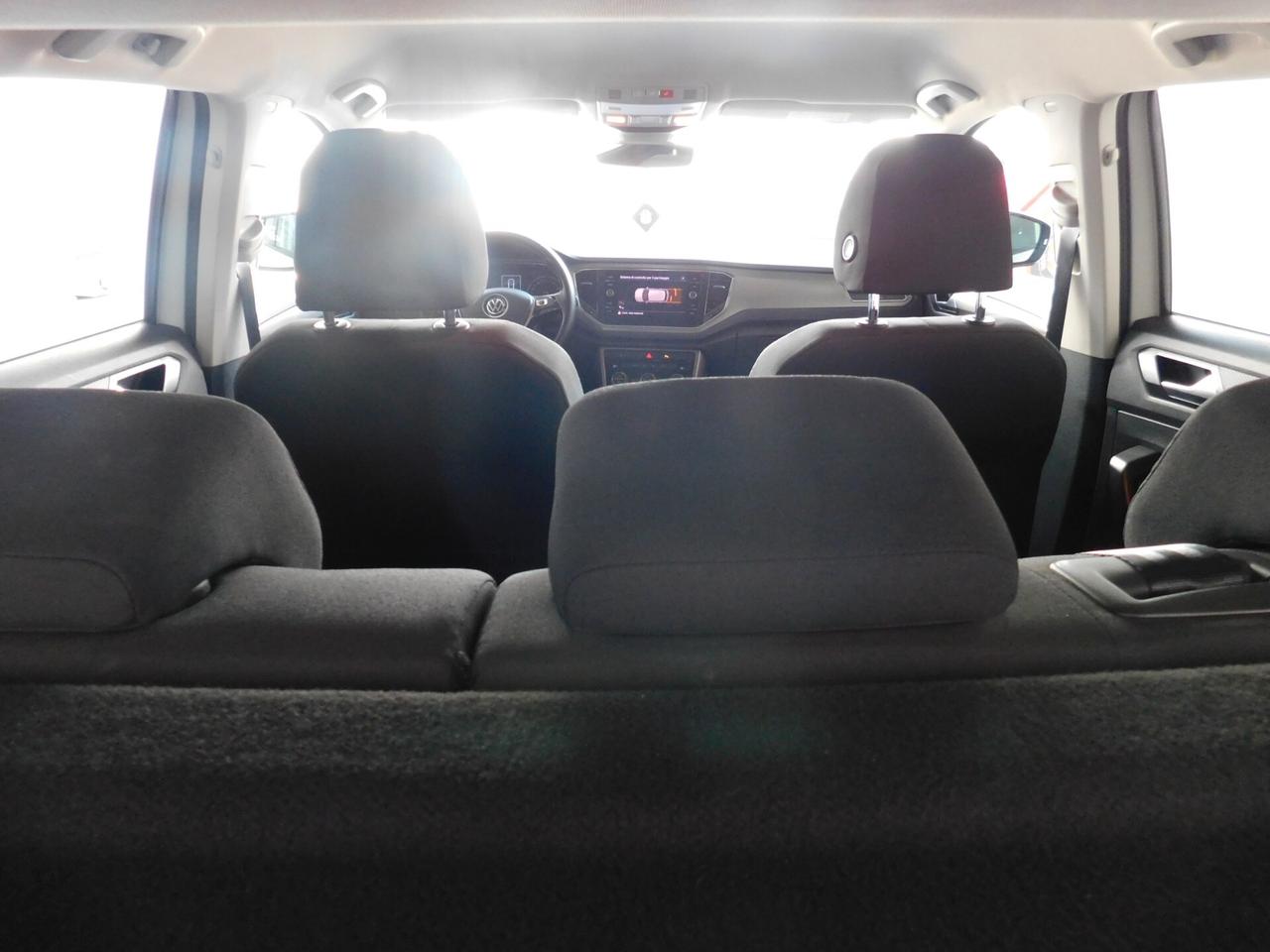 Volkswagen T-Roc 1.6 TDI SCR Business BlueMotion Technology