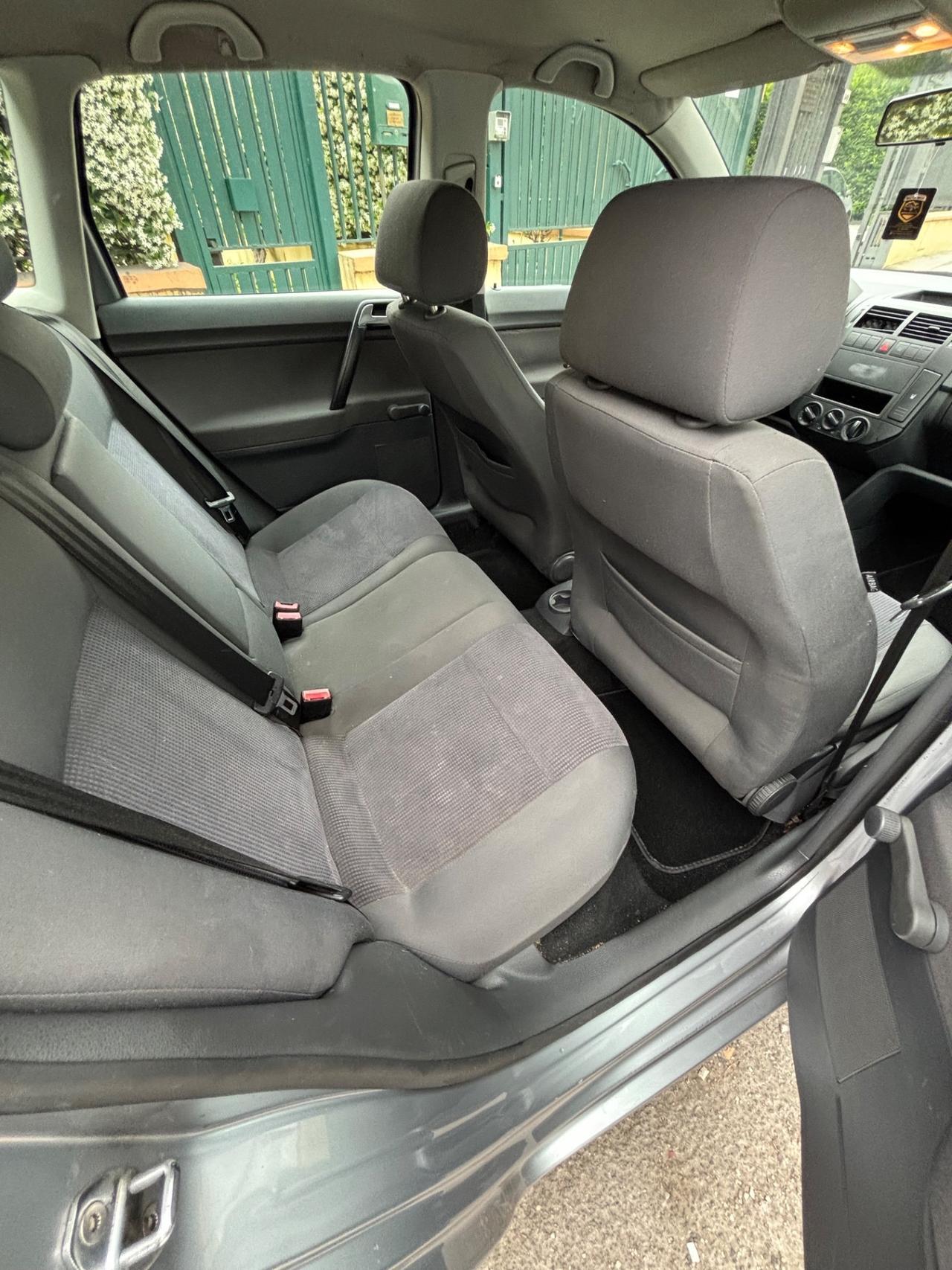 Volkswagen Polo 1.4/80CV 16V 5p. Sportline