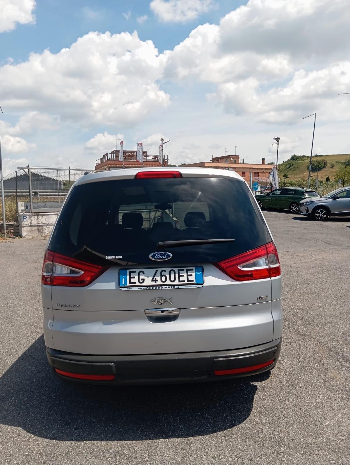 Ford Galaxy 2.0 TDCi 163 CV Powershift Titanium