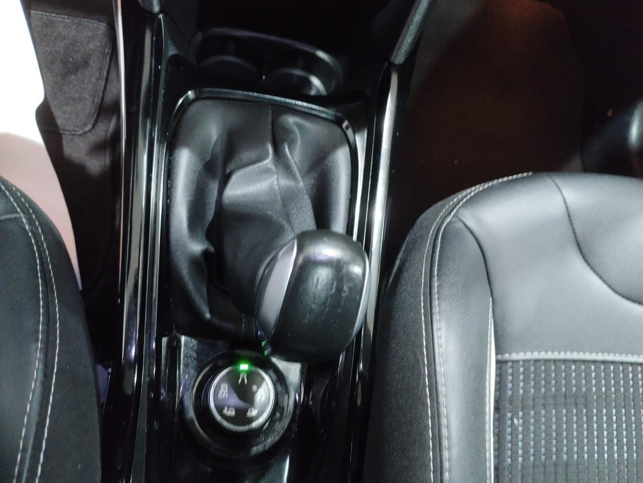 Peugeot 2008 BlueHDi 100 Allure