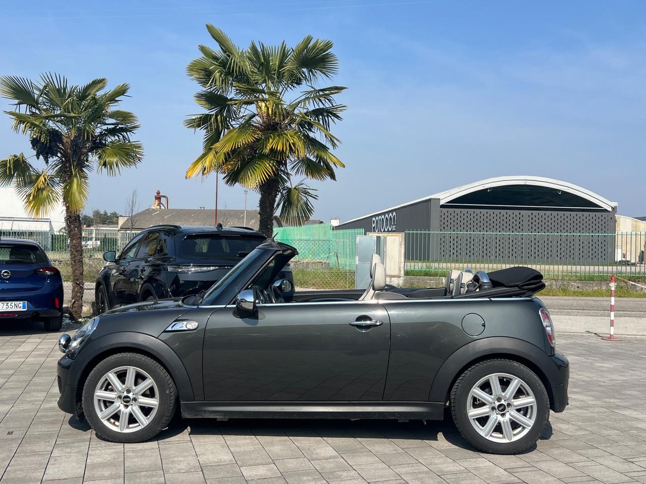 Mini 2.0 Cooper SD Cabrio FINANZIABILE