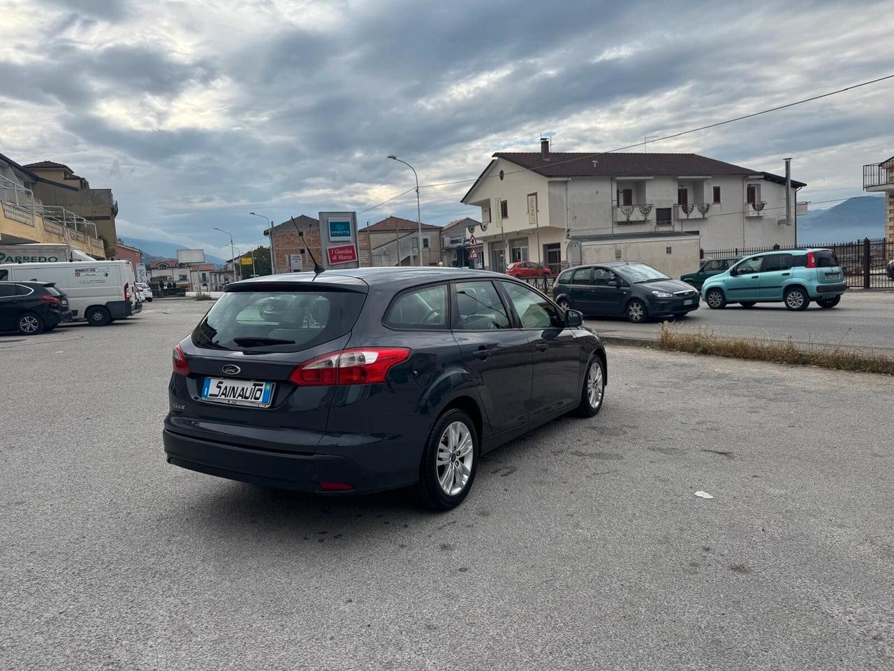 Ford Focus 1.6 TDCi 115 CV SW Individual GARANZIA