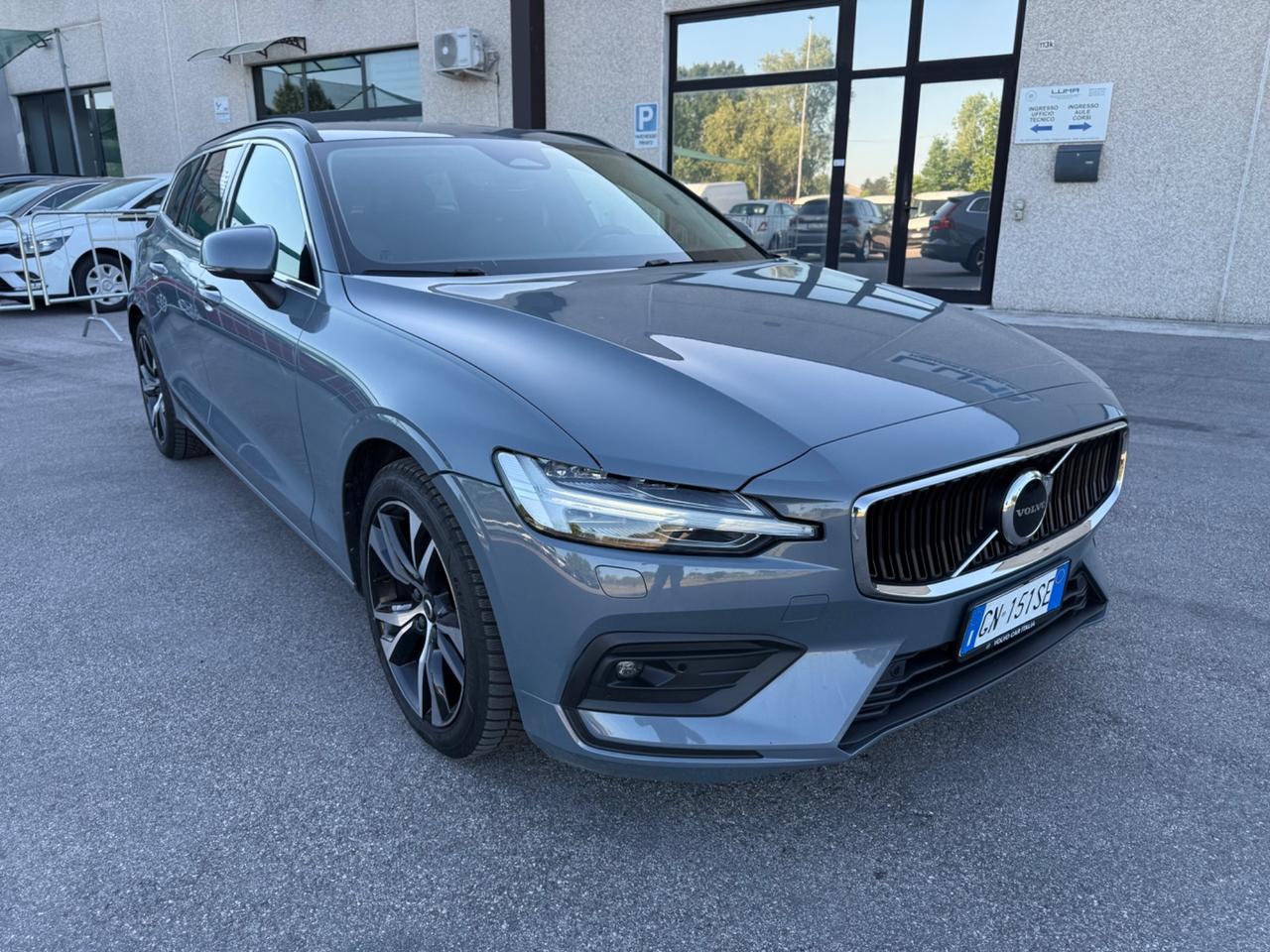 Volvo V60 B4 2.0 197 CV Automatico Core