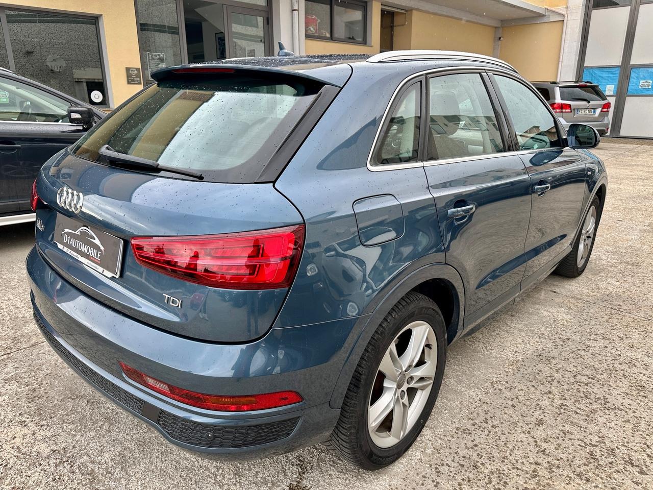 Audi Q3 2.0 TDI 120 CV Sport S-Line