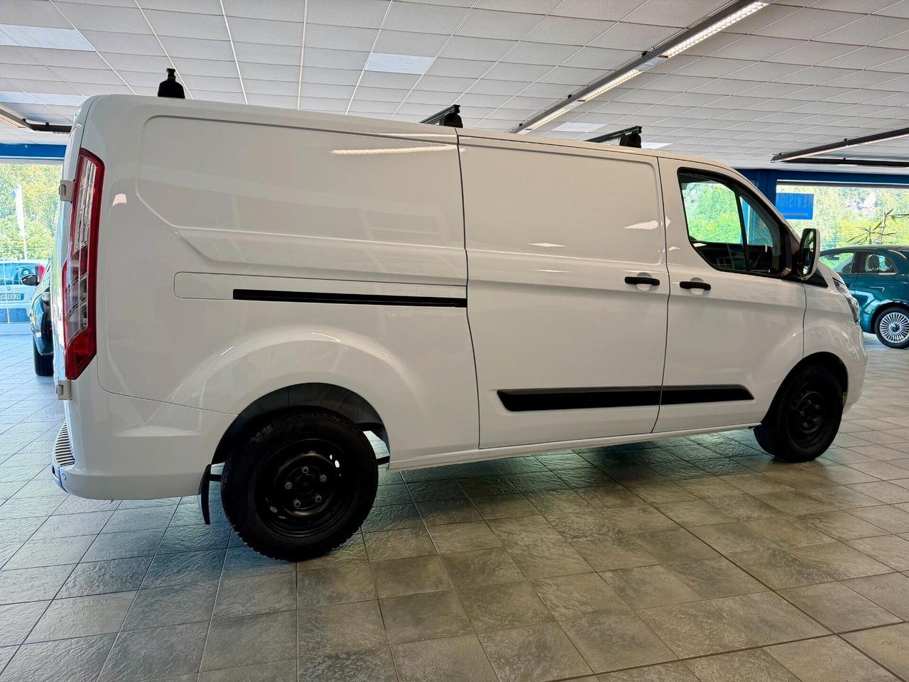 Ford Transit Custom 340 2.0 EcoBlue Hybrid 130 PL Furg. Titanium