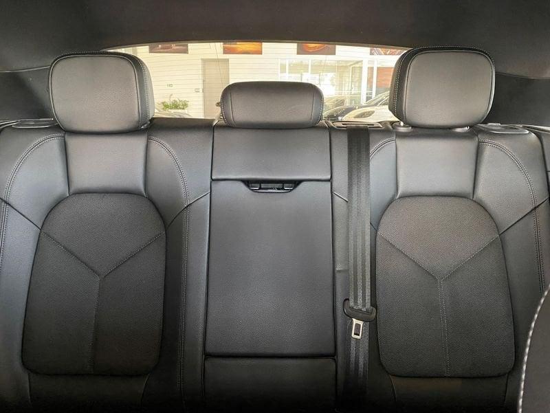 Porsche Macan 2.0 265 cv PDK - IVA Esposta