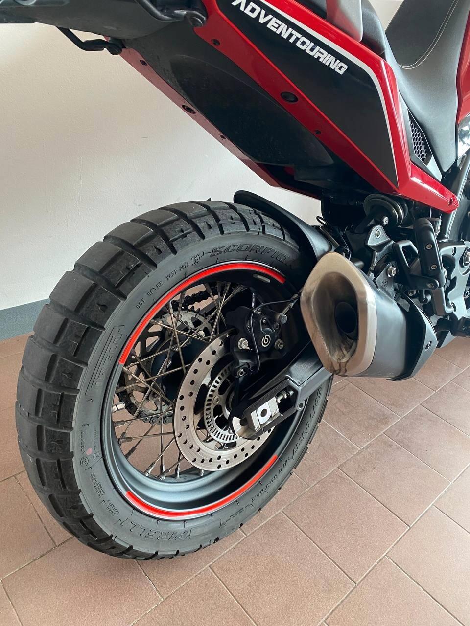 Moto Morini X-Cape 649