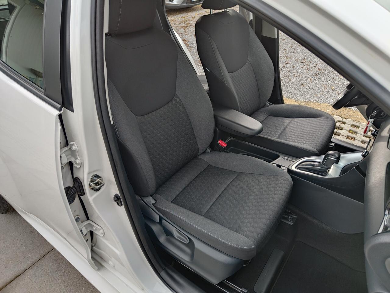 Toyota Yaris 1.5 ibrida