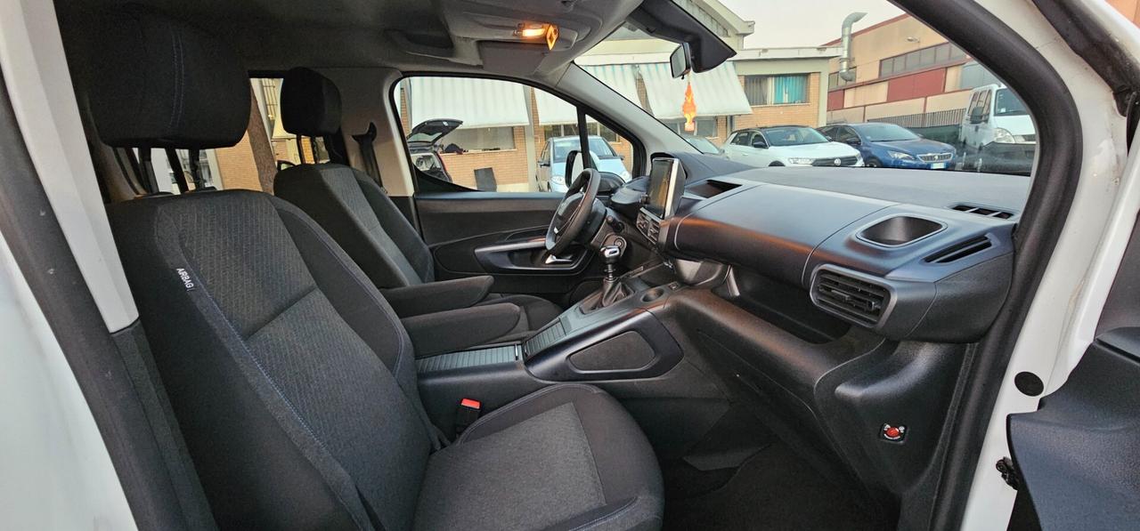 Peugeot Rifter GT Line Long