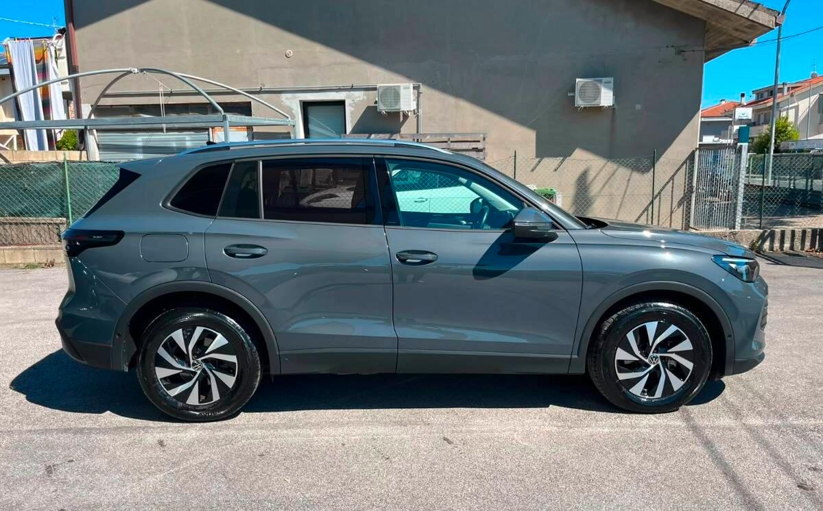 Volkswagen Tiguan 1.5 etsi Edition Plus 130cv dsg