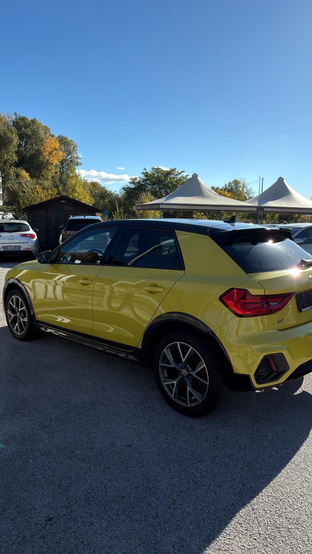 Audi A1 citycarver 30 TFSI S-Line