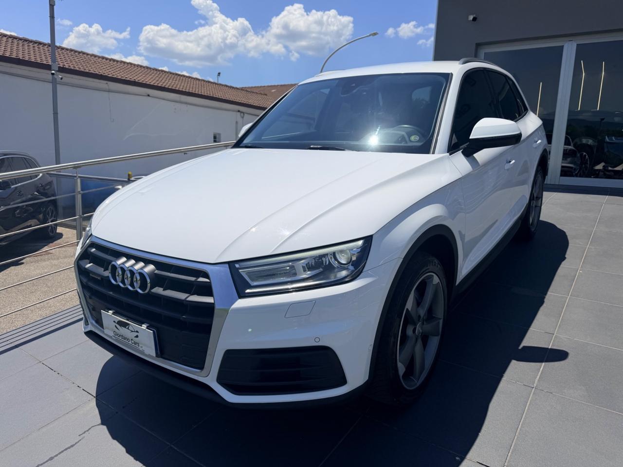 Audi Q5 40 TDI quattro S tronic sport cerchi 20