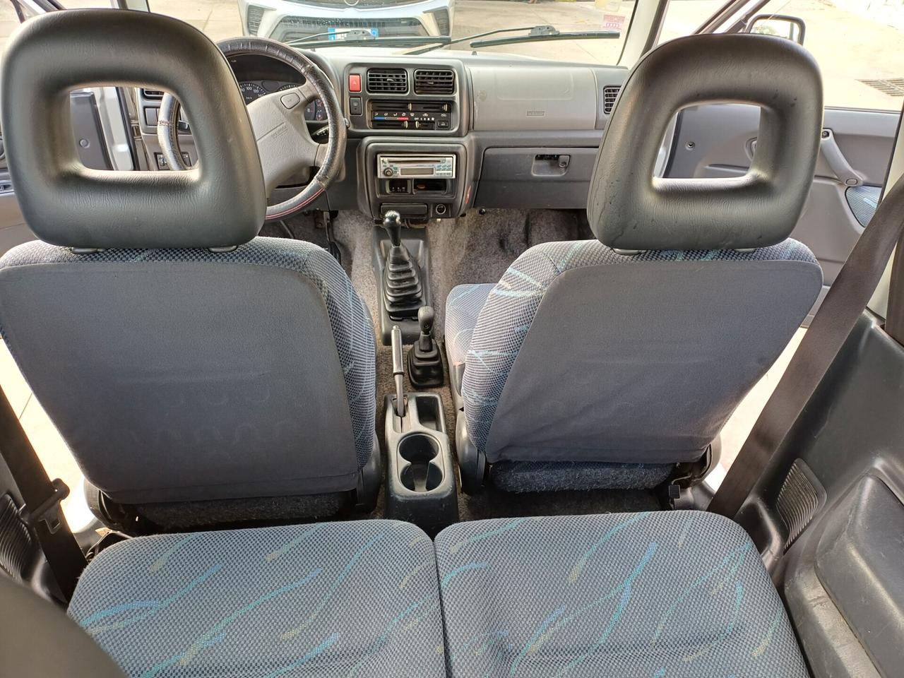 Suzuki Jimny 1.3i 16V cat 4WD JLX