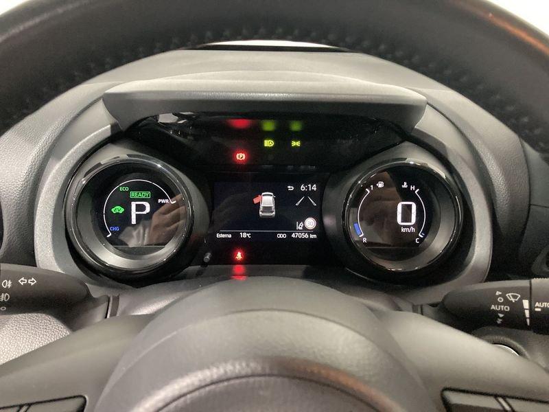 Toyota Yaris Hybrid Style MY22