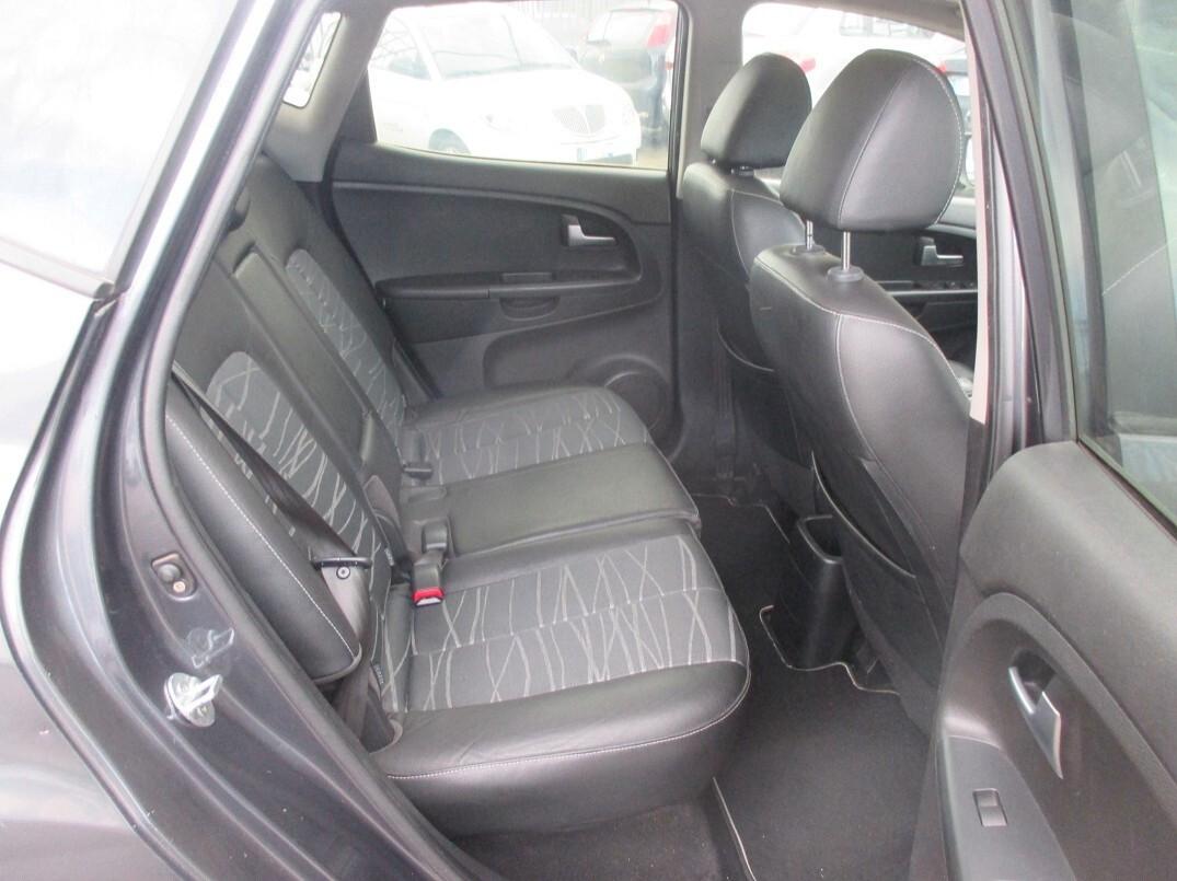 Kia Venga 1.6 CVVT TX CAMBIO AUTOMATICO