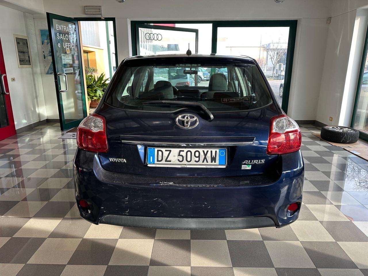 Toyota Auris 1.3 5 porte