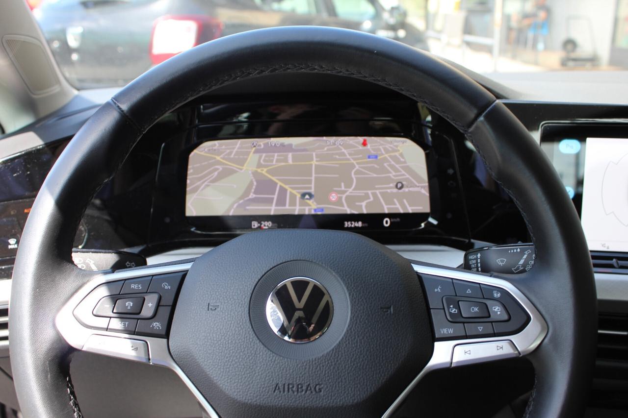 Volkswagen Golf 2.0 TDI 115 CV LIFE NAVY VOLANTE RISCALDABILE ADAPTIVE CRUISE CONTROL