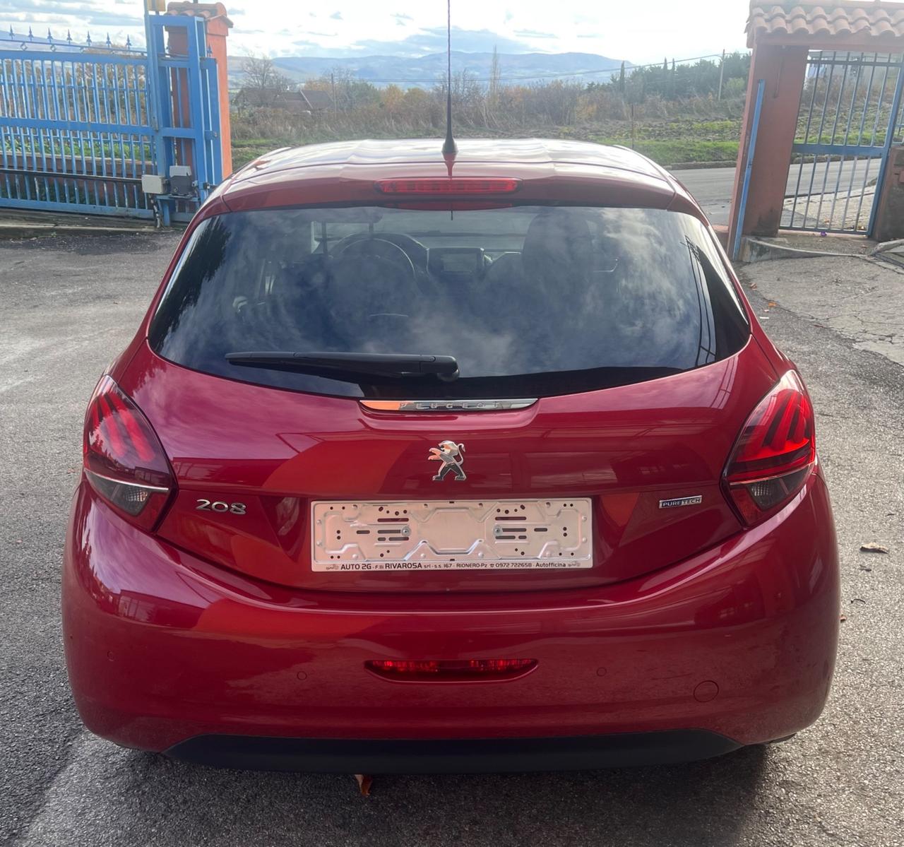 Peugeot 208 PureTech 82 5 porte Style-Km 85500-