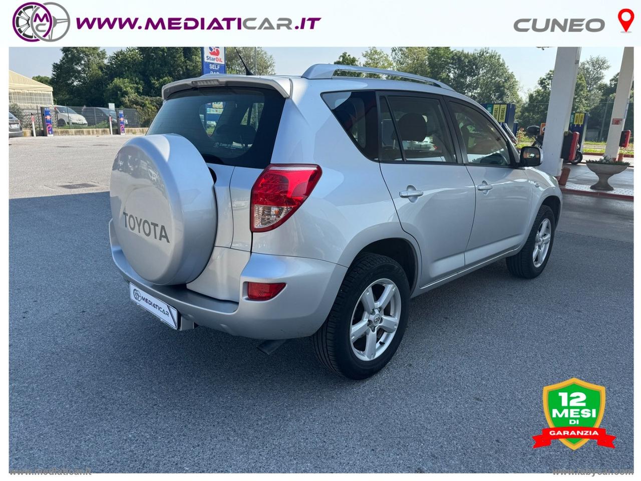 TOYOTA RAV4 2.2 D-4D 136 CV DPF Luxury