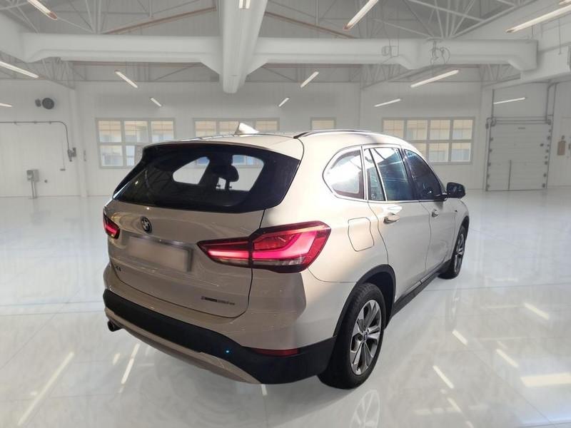 BMW X1 xDrive 25e Business Advantage automatico