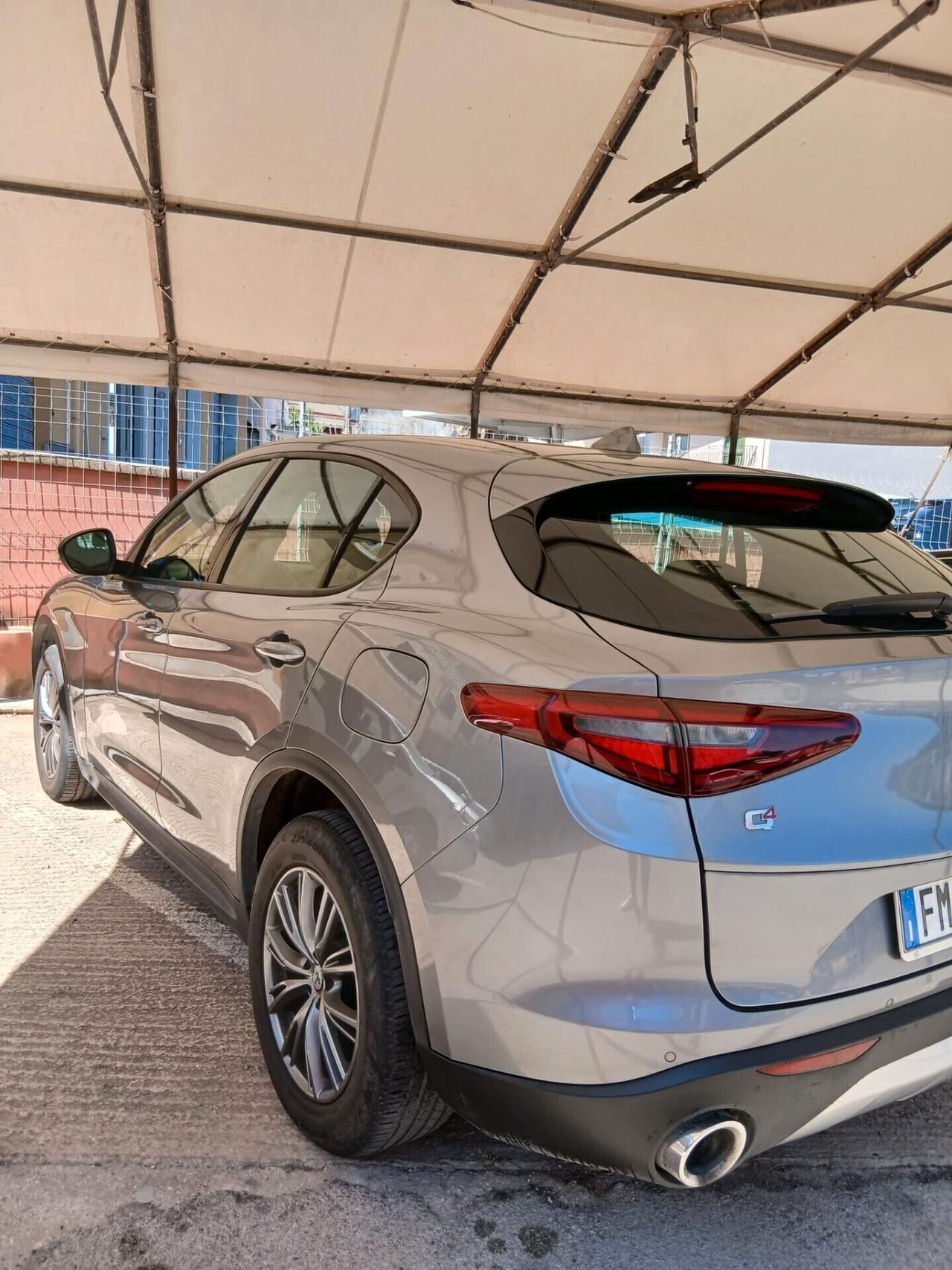 Alfa Romeo Stelvio 2.2 Turbodiesel 210 CV AT8 Q4