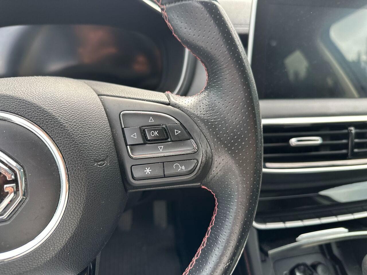 MG HS I - HS 1.5 t Luxury