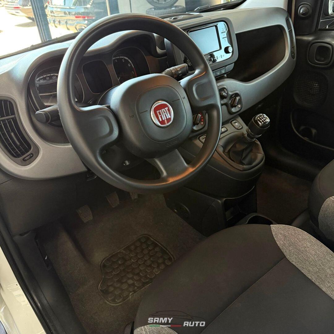 Fiat Panda 1.0 FireFly S&S Hybrid Red