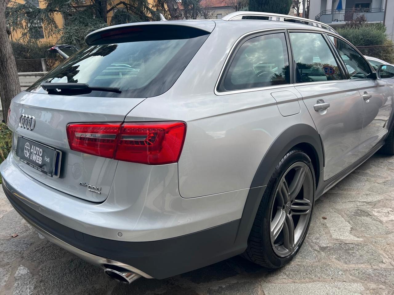 AUDI A6 ALLROAD 3.0 TDI 245cv S-TRONIC BUSINESS PLUS