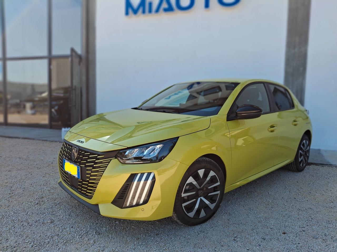 Peugeot 208 Hybrid 110 e-DCS6 Business