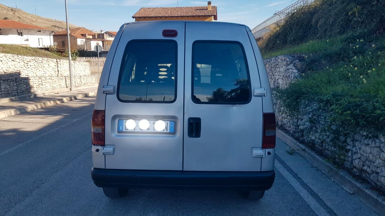 Citroen Jumpy 9 posti