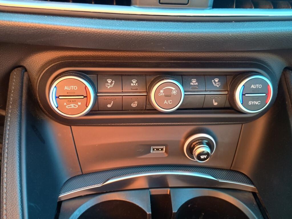 Alfa Romeo Stelvio 2.2 MJ 210cv AT8 Q4 Lusso
