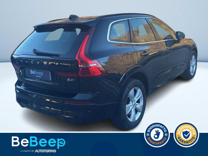 Volvo XC60 2.0 B4 MOMENTUM AWD AUTO