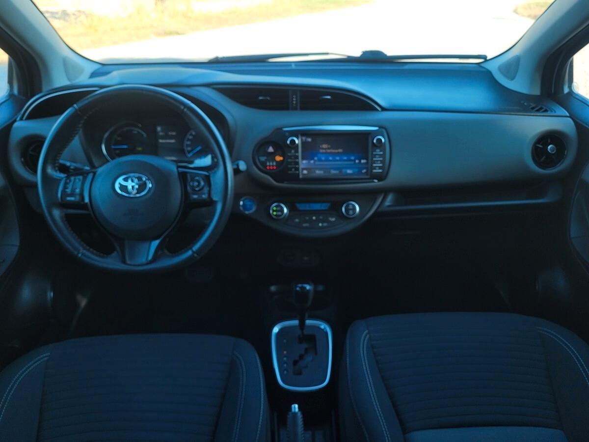 Toyota Yaris 1.5 Hybrid 5 porte Active
