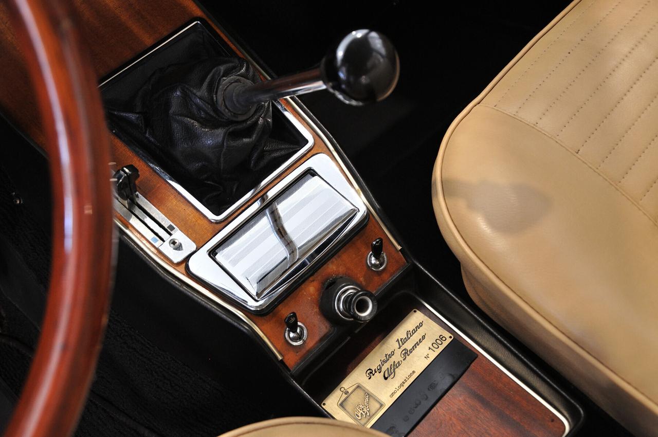 Alfa Romeo 2000 tipo 105.12 Conservata Omologata RIAR