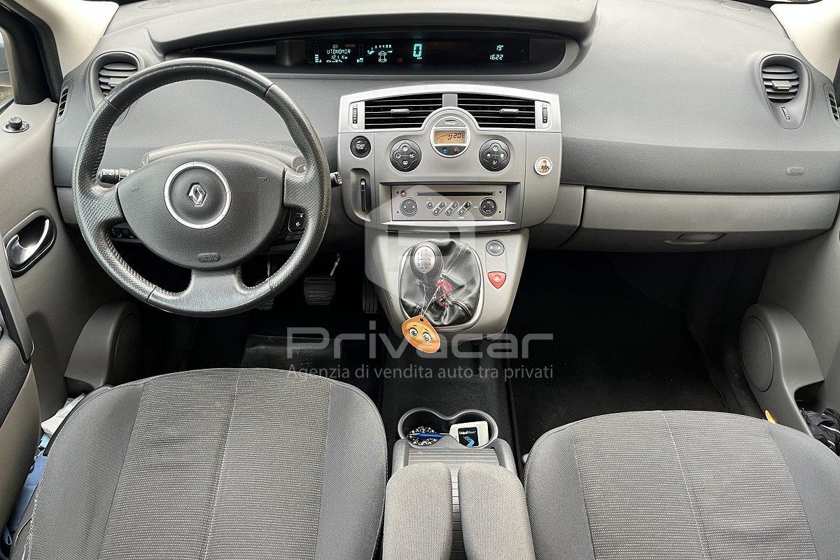 RENAULT Scénic 1.9 dCi/130CV