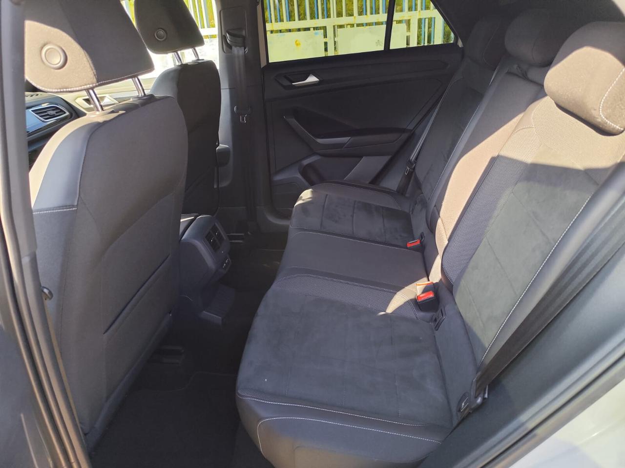 Volkswagen T-Roc 2.0 TDI SCR R-Line