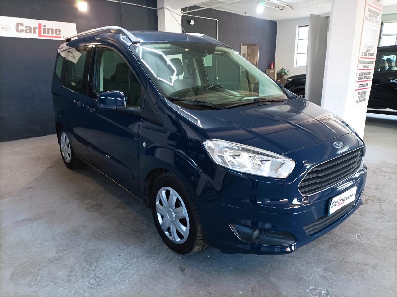 Ford Tourneo Courier 1.0 EcoBoos SOLO 24000KM