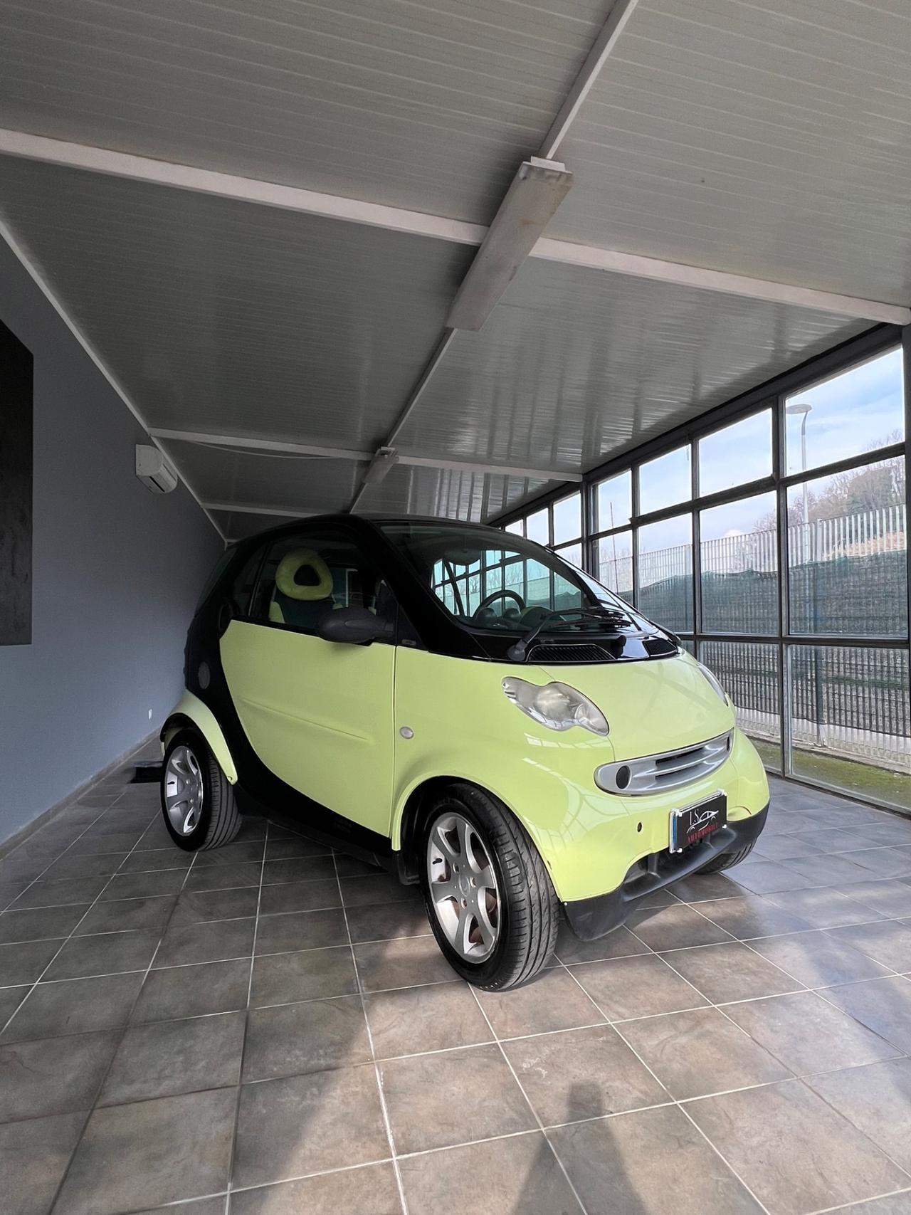 Smart ForTwo 700 coupé pulse (45 kW) neopatentati