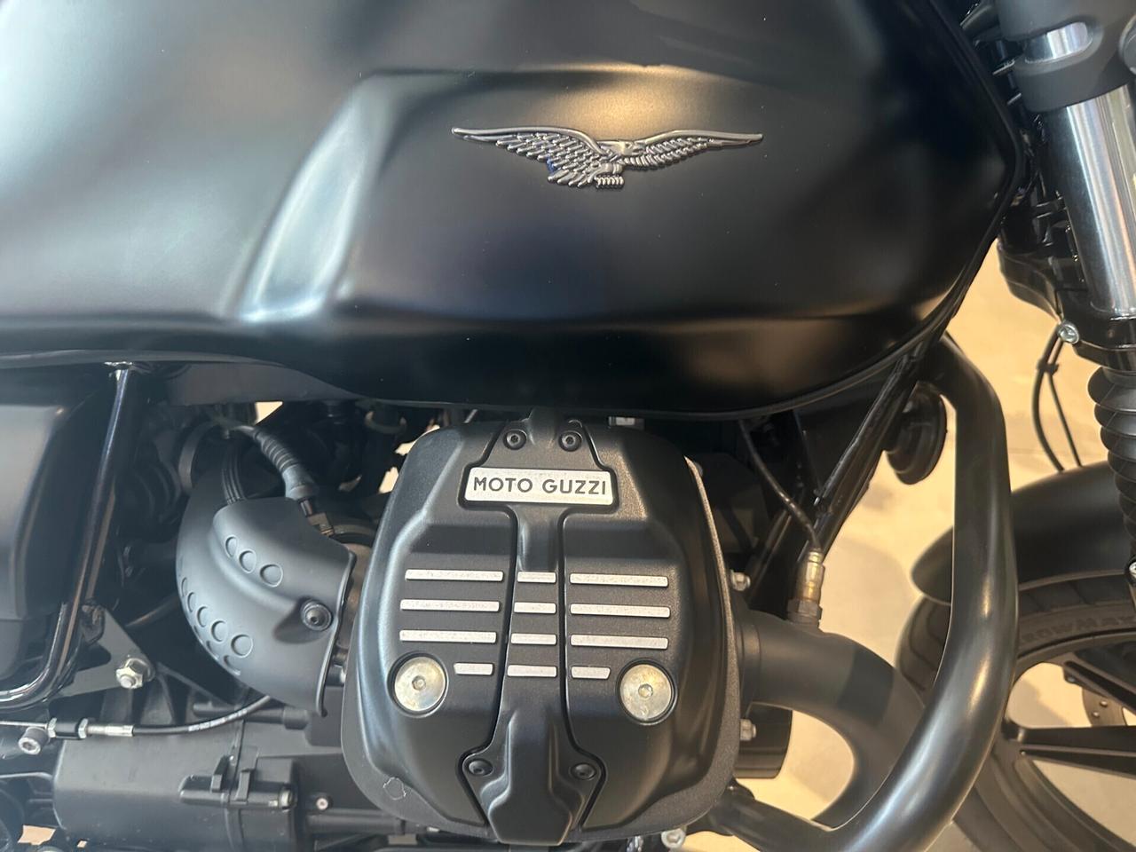 MOTO GUZZI V7 IV 2022