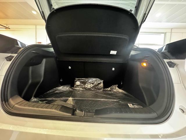 TOYOTA C-HR 1.8 HV Trend