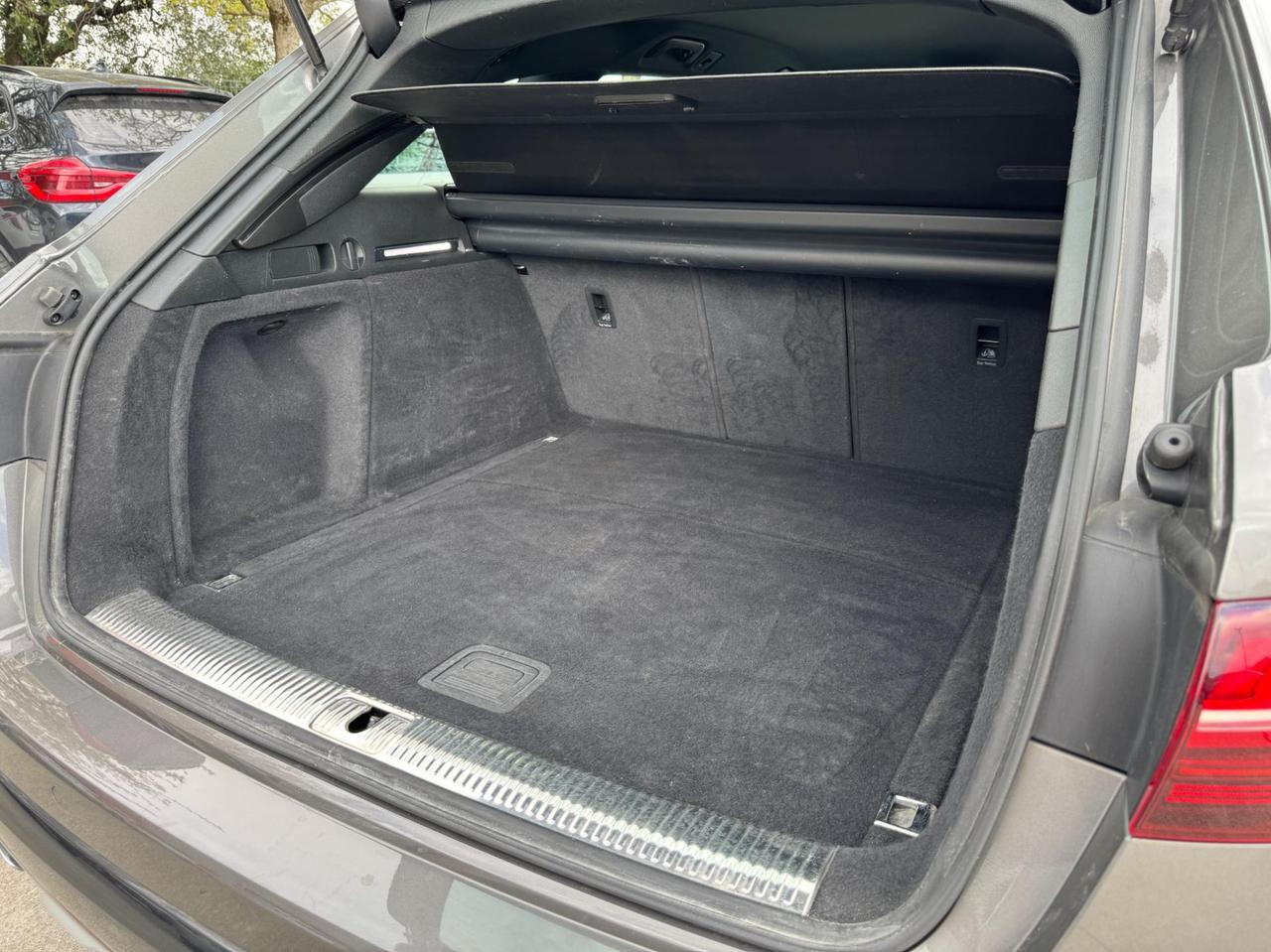 Audi A4 Allroad 40 2.0 tdi mhev Business quattro 204cv s-tronic