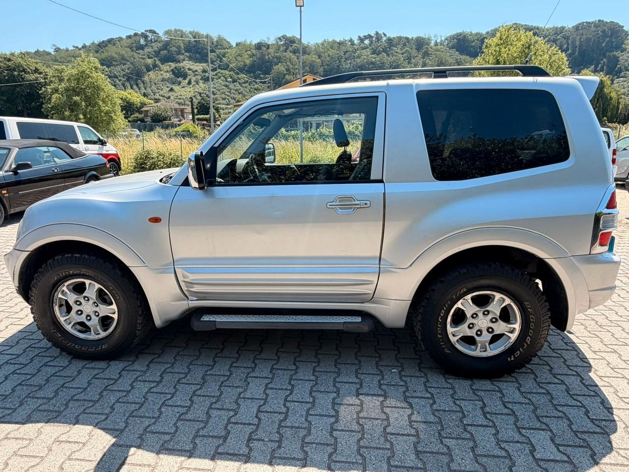 Mitsubishi Pajero 3.2 16V DI-D 3p. GLS1 4x4